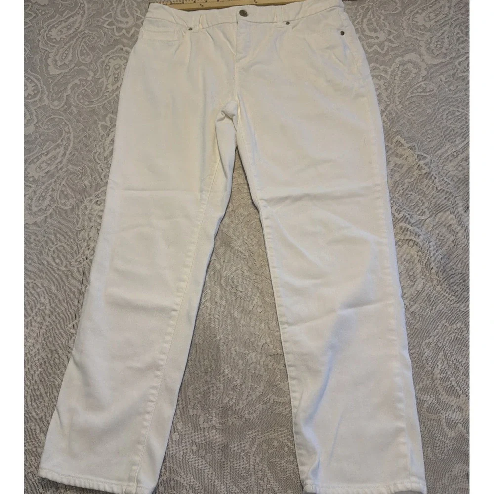 Chico's the NO-Stain SO Slimming Girlfriend Ankle-White Cottagecore Meas. In Pic - Picture 1 of 6